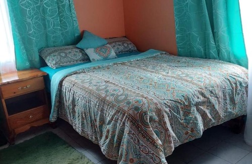 Blue Mountains National Park House | Peaceful Orange Bay Vacation Home