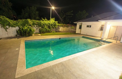 Eden Gardens Apartment | Peaceful 1-bedroom apartment with AC in vibrant Kingston