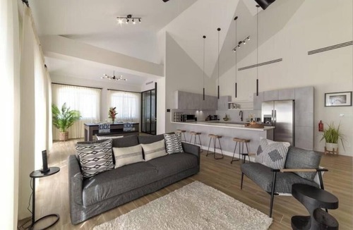 Rockley Apartment | PH1-Luxury Oceanview 2BR Penthouse w/Rooftop Pool directly opp. Worthing Beach