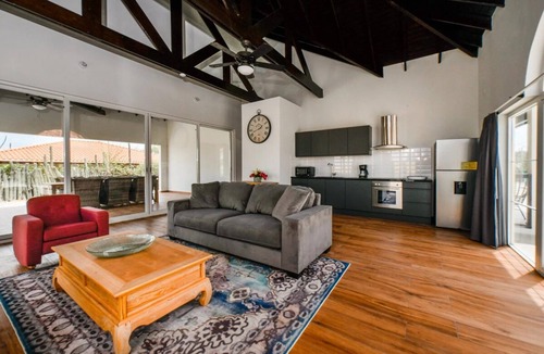 Santa Cruz Apartment | Picaron Villas