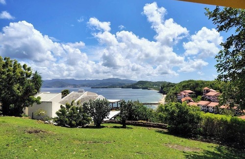 Morne Rouge House | Pinquin Cottage Amazing views, two beaches & 15 mins drive to shops/restaurants