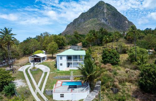 Choiseul Villa | Piton star villa