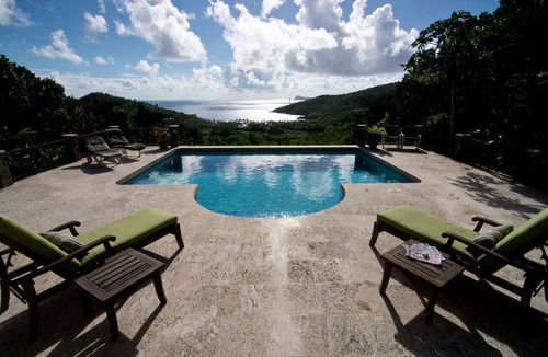 Spring Estate Villa | Pool, hi speed internet, gourmet kitchen, bbq. Great view and tropical breeze.