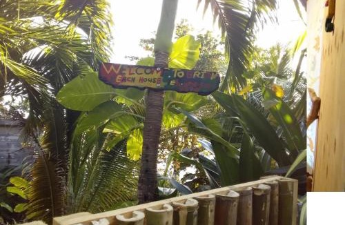 Port Antonio Bed & Breakfast | Port Antonio Brian's Beach House