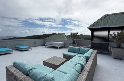 Spring Estate Villa | Private 4BR Villa with Wraparound Pool, Rooftop Lounge & Ocean Views