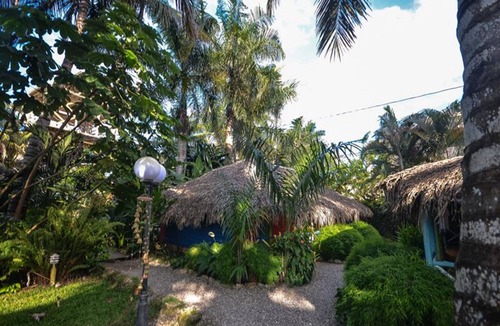 ProCab House | Private bedroom with shared bathroom with breakfast and dinner