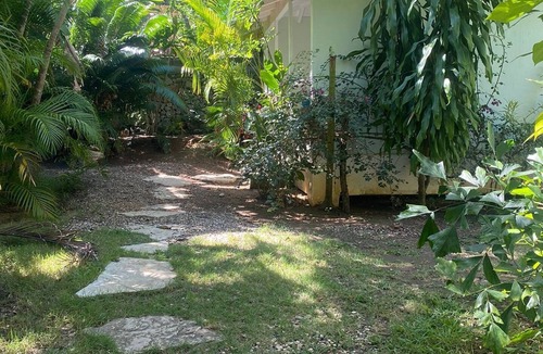Urbanizacion Tavarez House | Private bungalow in tropical paradise, near everything in Sosua