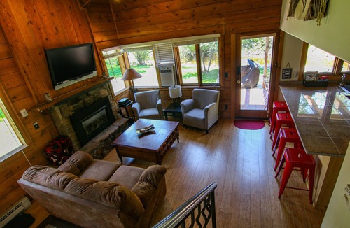 Steamboat Springs Cabin | Private Cabin in beautiful Downtown Steamboat! BEST LOCATION in OLD TOWN!