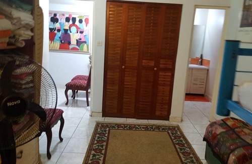 New Kingston House | Private Cosy Central