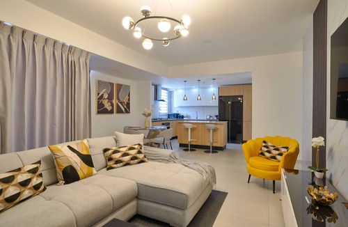 Viejo Arroyo Hondo Apartment | ®2BR{The~City~Center}@DTown +Pool+Gym NearCecilip