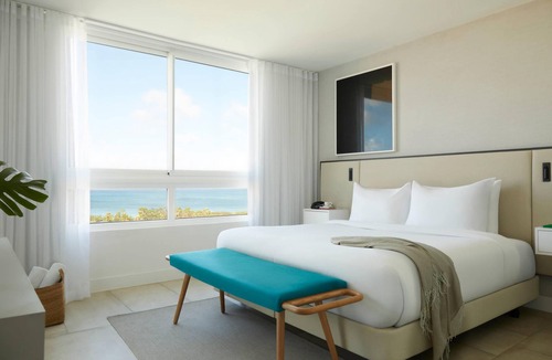 Palm Beach Hotel | Radisson Blu Aruba