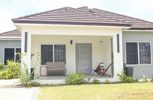 Mammee Bay Villa | Refined 2BR Villa Peaceful Gated Retreat Near Ocho Rios