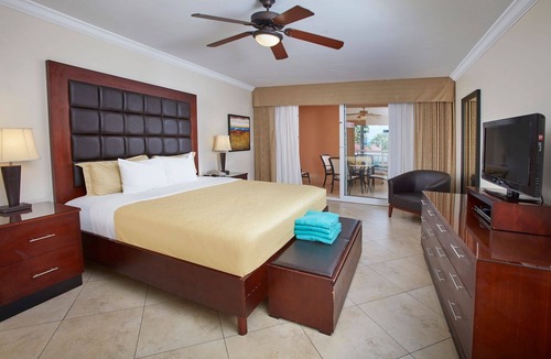 Oranjestad-West Hotel | Relax In 1BR With Pool, Pets Allowed, Near Eagle Beach And Parke Natural