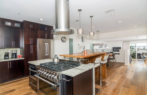Crown Point House | Relax, recharge and enjoy panoramic sunset views over the bay and ocean in this luxurious home