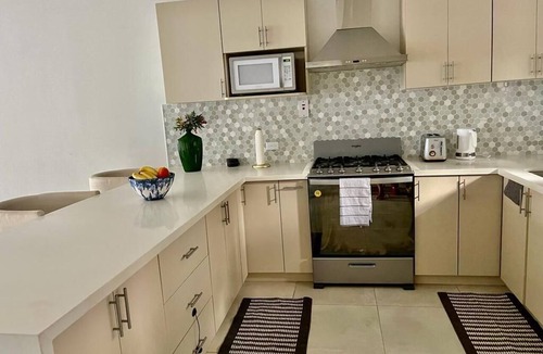 Montego Bay Apartment | Resort Style Two bedroom Apartment