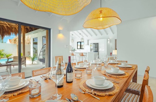 Opal Villa | Rock House NEW 6-Bed 6 Bath Pool 5-min to Beach by Bocobay