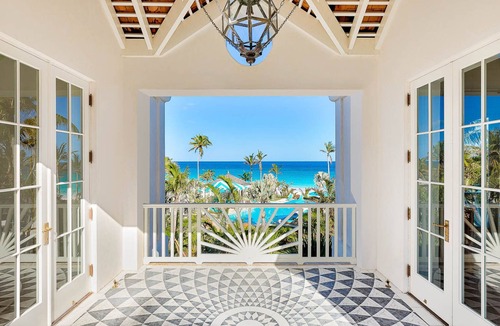 Dunmore Town House | Rosalita - Oceanfront Estate - Fully Staffed - Chef & Butlers
