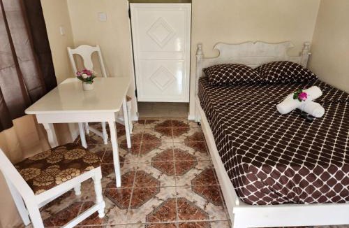 Vieux Fort Quarter House | Rose Hideaway