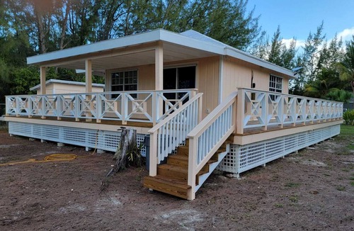 Bahama Palm Shores Cottage | Sanddollar Cottage: Adorable 1-bedroom cottage with AC in charming Abaco