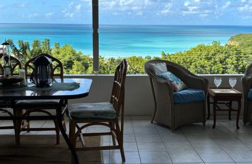 Dickenson Bay Apartment | Sapphire Shores At Halcyon Heights 10 minute walk to the Beach