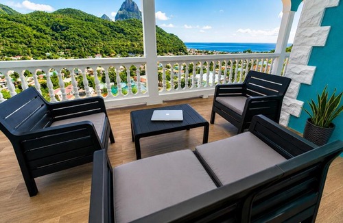 Soufriere House | Sapphire Villa 2 - Pitons & Ocean Views + Beach
