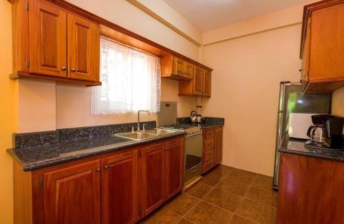 Soufriere House | Sapphire Villa 2 - Pitons & Ocean Views + Beach