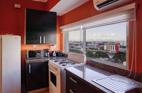Ensanche Naco Apartment | SD 2BR PH Cityscape Haven +Bonus