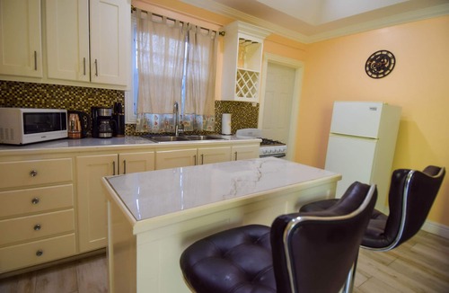 Soufriere Apartment | Sea Piton View Apartment- Couple's Escape