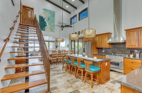 Plantation Villa | Seana Beach 4-Bedroom Beachfront Villa w/Infinity Pool, Pier & Daily Service