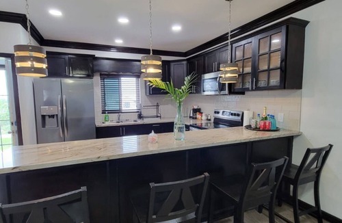 Marsh Harbour Apartment | Secluded Contemporary 2BR 2BA Suite