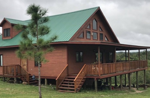 San Ignacio House | Secluded Haven. Spot toucans from Deck. Mennonite Charm nearby. Paradise Escape
