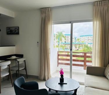 Veron House | Serena Village Paradise 2BR Apt with Pools and Shuttle