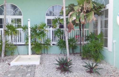 Orange Bay House | Shrimp shack! Little slice of heaven in negril jamaica!