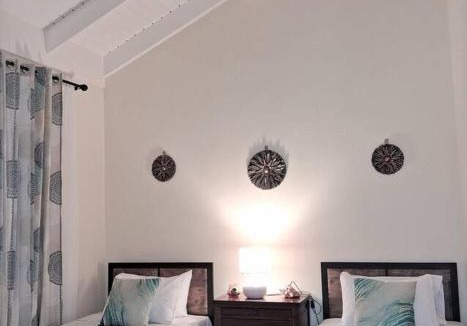 St.Bran's Burg Apartment | Sidona Suite: Cozy 2BR Near airport & attractions