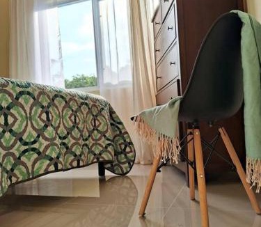 St.Bran's Burg Apartment | Sidona Suite: Cozy 2BR Near airport & attractions