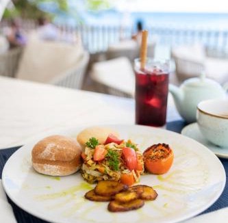 Morne Rouge Hotel | Silversands Beach House Grenada