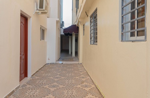 Corales del Sur House | Single Room Near SDQ Airport 300 Mbps Wi-Fi Affordable & Comfortable Stay