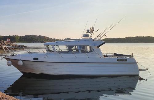 Bohus-Bjorko Apartment | Skärgårdsidyll på Björkö med gångavstånd till havet