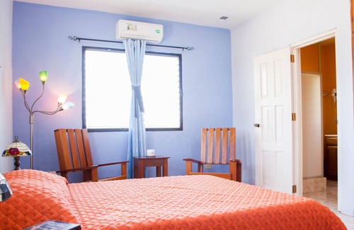 Benque Viejo Del Carmen Apartment | Snowbirds 2 Bedroom Nest