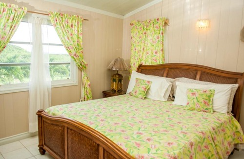 Cades Bay Hotel | South Coast Horizon
