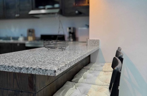 La Romana Apartment | Spacious 3 bedroom apartment with WiFi, air conditioning in Romana del Oeste