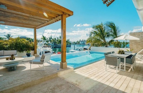 Cap Cana Marina Villa | Spacious 4-bedroom villa with WiFi, AC in charming Cap Cana, Punta Cana
