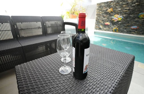 Los Melones Ski Chalet | Spectacular 4-Bedroom Villa in Bayahibe for Groups & Families
