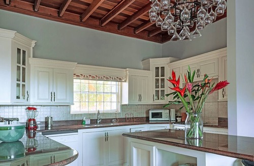 Marigot Bay Villa | SPECTACULAR BAY VIEWS FROM 'THE EYE OF MARIGOT'