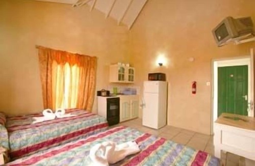 Gros Islet Hotel | Stephanie's Apartments Ltd