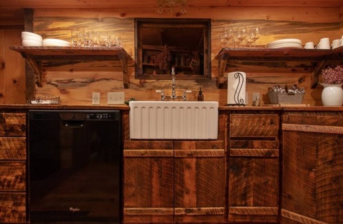 Estes Park Cabin | Storybook Exploration Cabin - Best of Cozy Colorado Mountain Cabins - Prime Loc