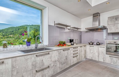 Golubici Villa | Stunning private villa with WIFI, A/C, private pool, hot tub, TV, terrace and panoramic view