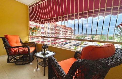 Alma Rosa House | Stylish 3BR Condo, Full AC, Wi-Fi