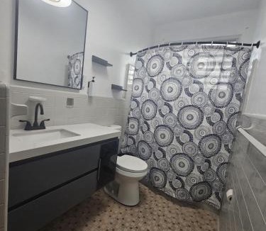Condado Apartment | Stylish Condado Retreat in the Heart of Ashford