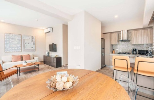 Downtown Santo Domingo Apartment | Stylish Apartment in Piantini: Pool & Gym